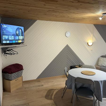Au Bouquet Troyen - Wifi - Calme Et Tranquillite Apartment Troyes Luaran gambar