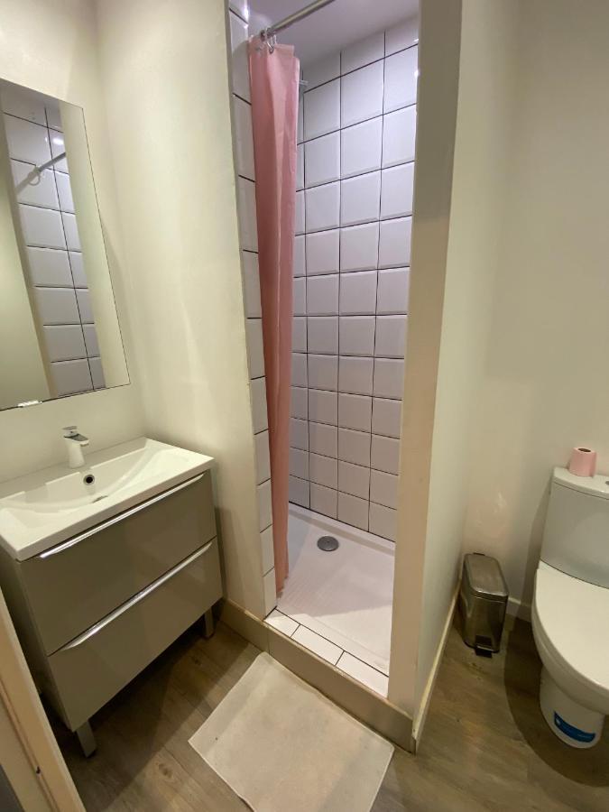 Au Bouquet Troyen - Wifi - Calme Et Tranquillite Apartment Troyes Luaran gambar